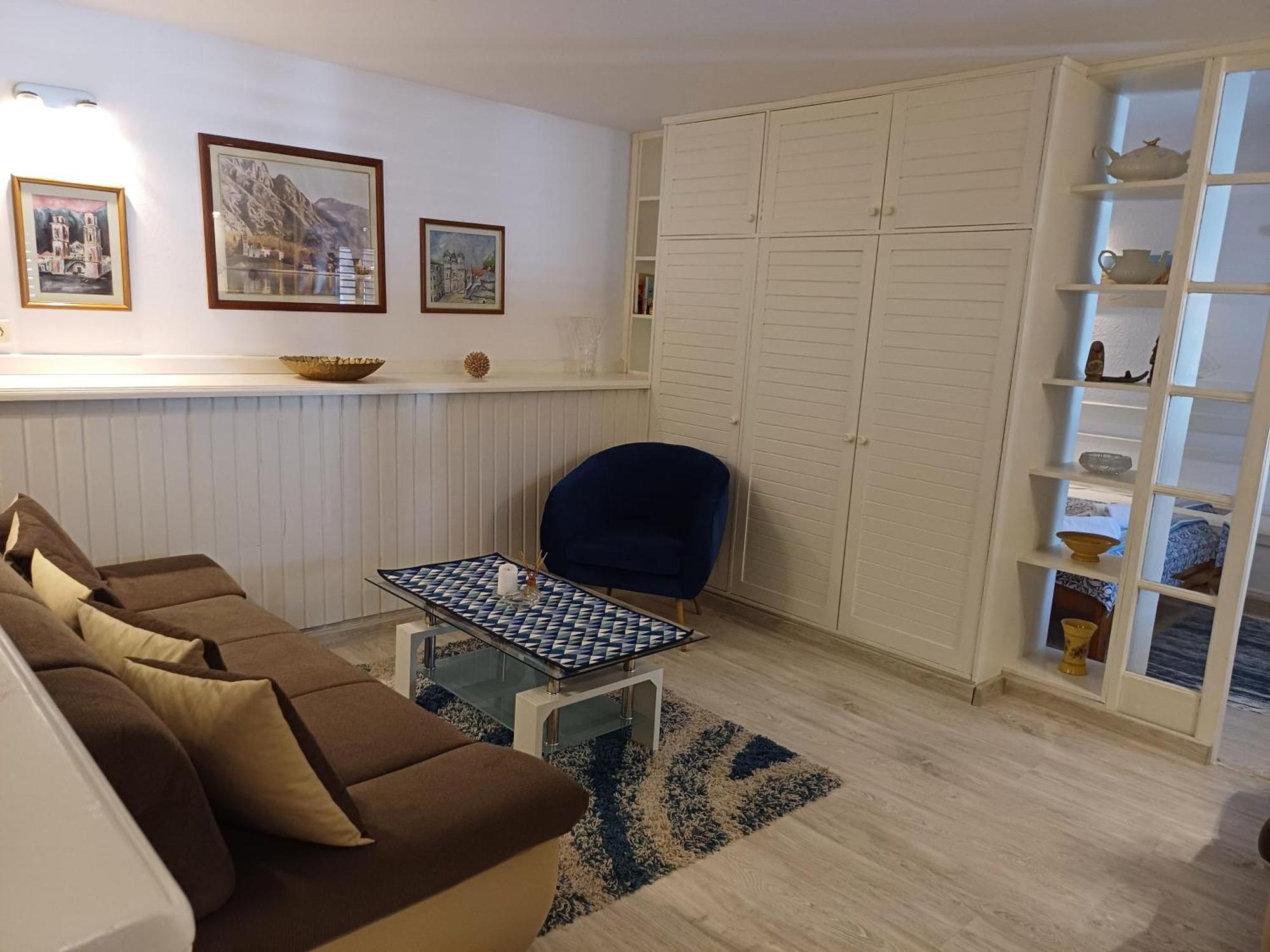 Accommodation Tomcuk Cattaro Esterno foto